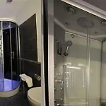 Bed & Breakfast Attico Volta 4*